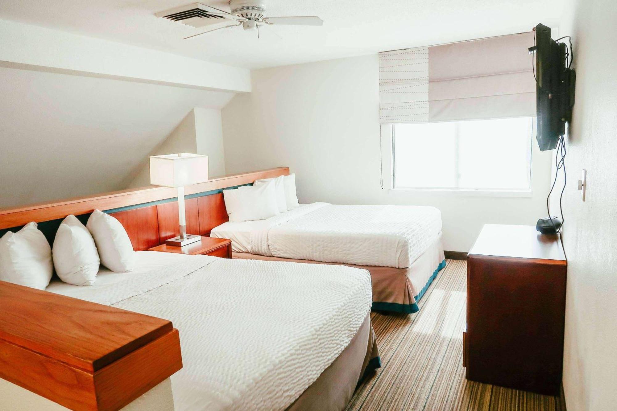 Tysons Corner Suites, A Baymont By Wyndham Viena Exterior foto